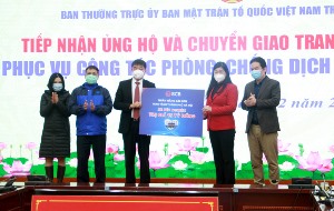 Hà Nội tiếp nhận ủng hộ xe xét nghiệm lưu động trị giá 15 tỷ đồng